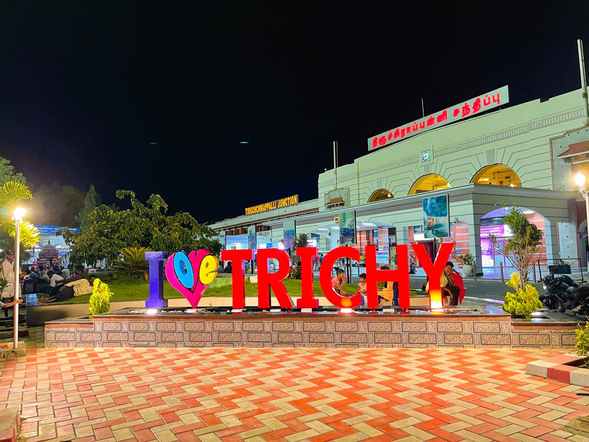 Beautiful view of Tiruchirappalli Rockfort